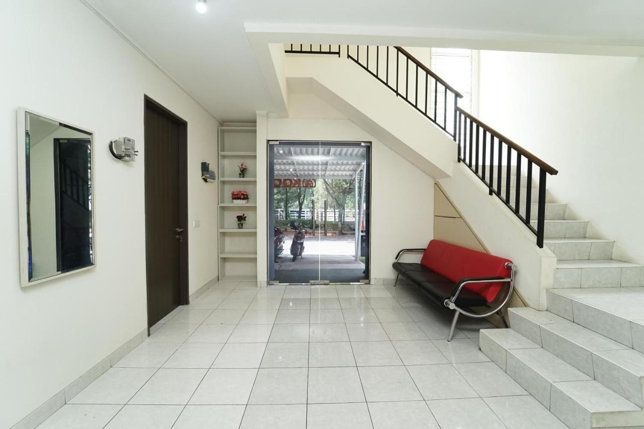 Koolkost Near Universitas Prasetiya Mulya Pagedangan Экстерьер фото